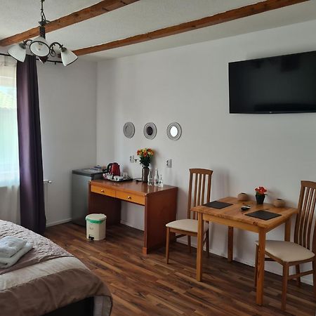 Luca'S Studio 3 ,Close To Therme Bucharest, Airport Otopeni Balotesti Szoba fotó